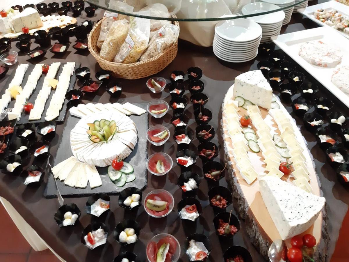 Horse Country Resort Congress & Spa - Hotel Ribot Arborea Exteriör bild